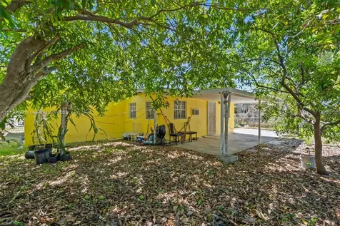 701 NE 170th Street North Miami Beach FL 33162