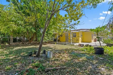 701 NE 170th Street North Miami Beach FL 33162