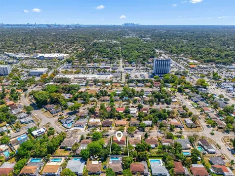 701 NE 170th Street North Miami Beach FL 33162