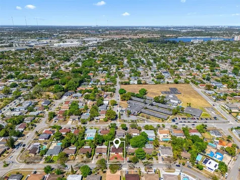 701 NE 170th Street North Miami Beach FL 33162