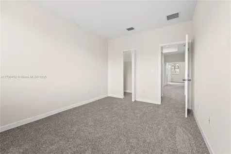 2466 SE 15th Court Homestead FL 33035