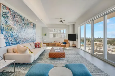 6103 S Aqua Avenue Miami Beach FL 33141
