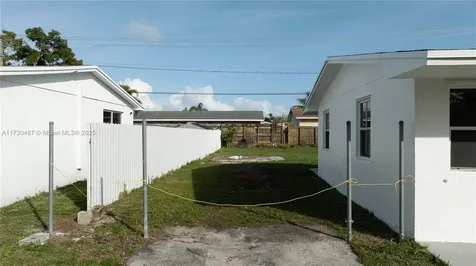 20105 Ranch Road Cutler Bay FL 33189