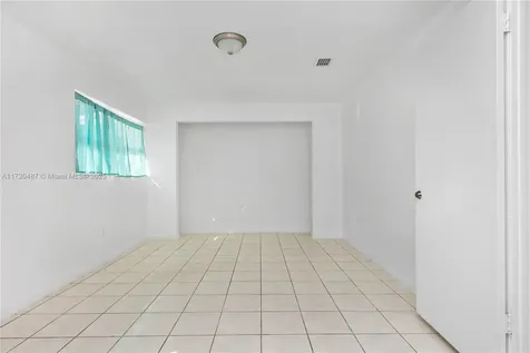 20105 Ranch Road Cutler Bay FL 33189