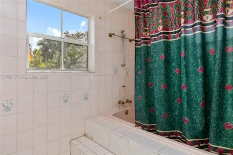 20105 Ranch Road Cutler Bay FL 33189