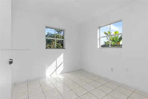 20105 Ranch Road Cutler Bay FL 33189