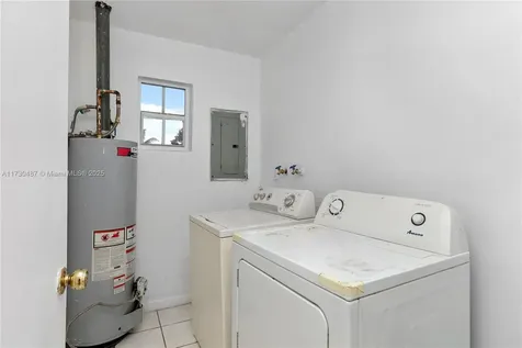 20105 Ranch Road Cutler Bay FL 33189