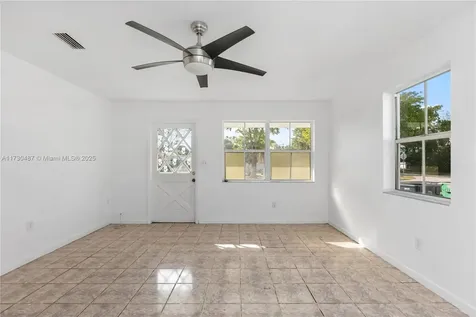 20105 Ranch Road Cutler Bay FL 33189