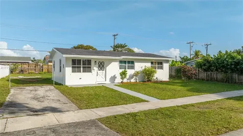 20105 Ranch Road Cutler Bay FL 33189