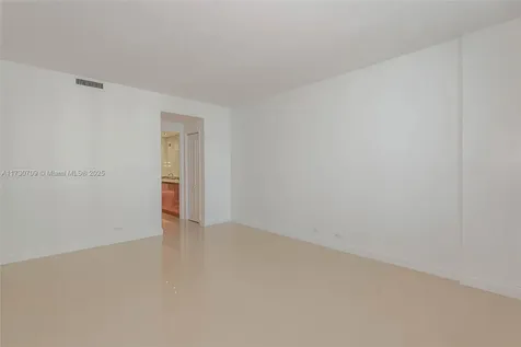 3505 S Ocean Drive Hollywood FL 33019