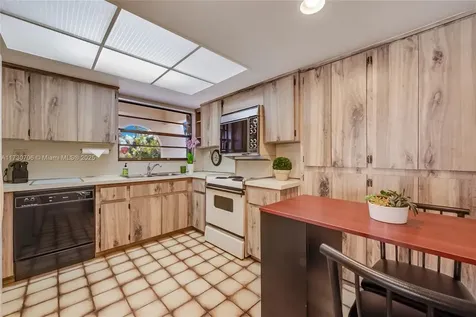 13158 SW 90th Place Miami FL 33176