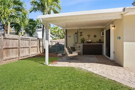 18020 SW 89th Avenue Palmetto Bay FL 33157