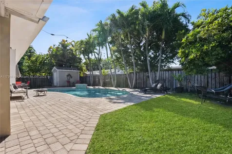 18020 SW 89th Avenue Palmetto Bay FL 33157