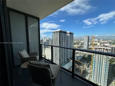 601 NE 1st Avenue Miami FL 33132