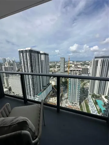 601 NE 1st Avenue Miami FL 33132