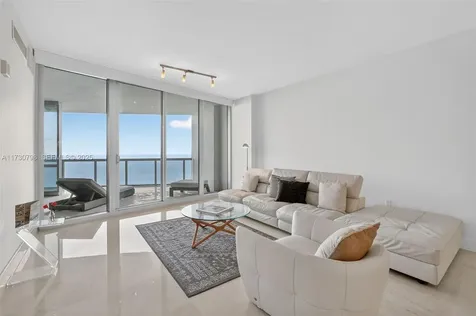 17121 Collins Avenue Sunny Isles Beach FL 33160