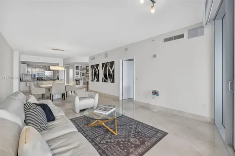 17121 Collins Avenue Sunny Isles Beach FL 33160