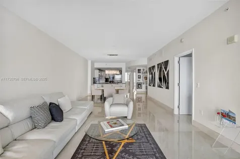 17121 Collins Avenue Sunny Isles Beach FL 33160