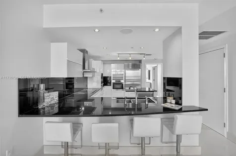 17121 Collins Avenue Sunny Isles Beach FL 33160