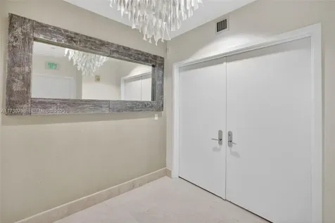 17121 Collins Avenue Sunny Isles Beach FL 33160