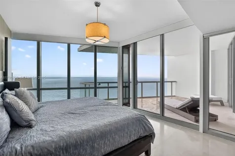 17121 Collins Avenue Sunny Isles Beach FL 33160