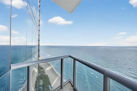 17121 Collins Avenue Sunny Isles Beach FL 33160