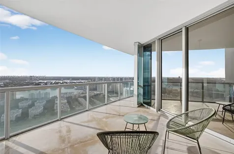 17121 Collins Avenue Sunny Isles Beach FL 33160