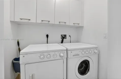 17121 Collins Avenue Sunny Isles Beach FL 33160