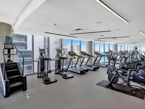 17121 Collins Avenue Sunny Isles Beach FL 33160