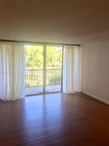 3101 N Country Club Drive Aventura FL 33180