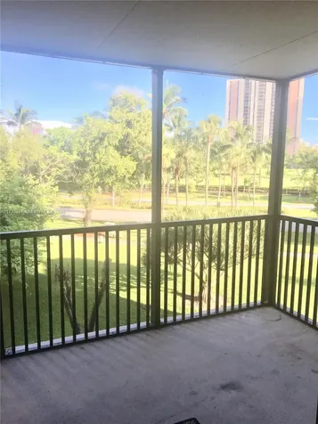 3101 N Country Club Drive Aventura FL 33180
