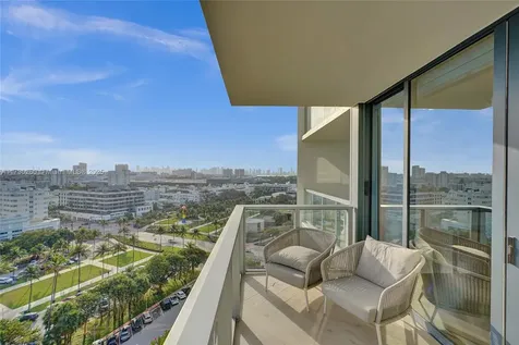 2201 Collins Avenue Miami Beach FL 33139