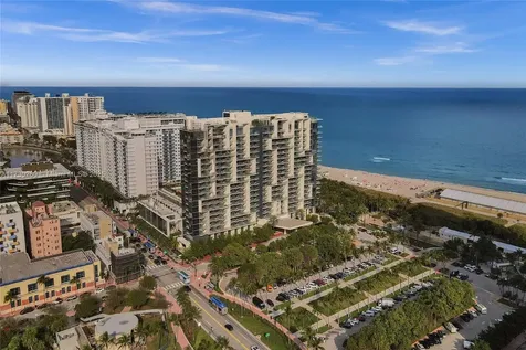 2201 Collins Avenue Miami Beach FL 33139