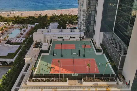 2201 Collins Avenue Miami Beach FL 33139