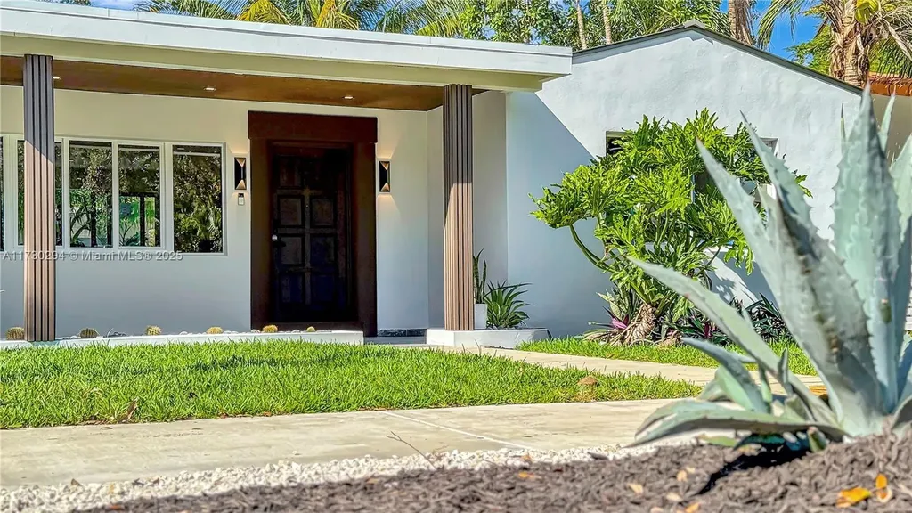 729 NE 17th Terrace Fort Lauderdale FL 33304