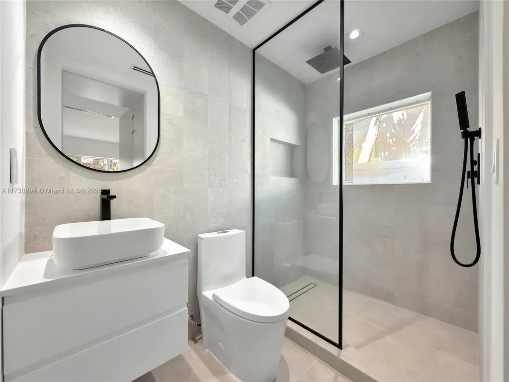 729 NE 17th Terrace Fort Lauderdale FL 33304