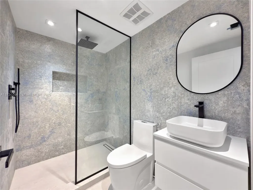 729 NE 17th Terrace Fort Lauderdale FL 33304