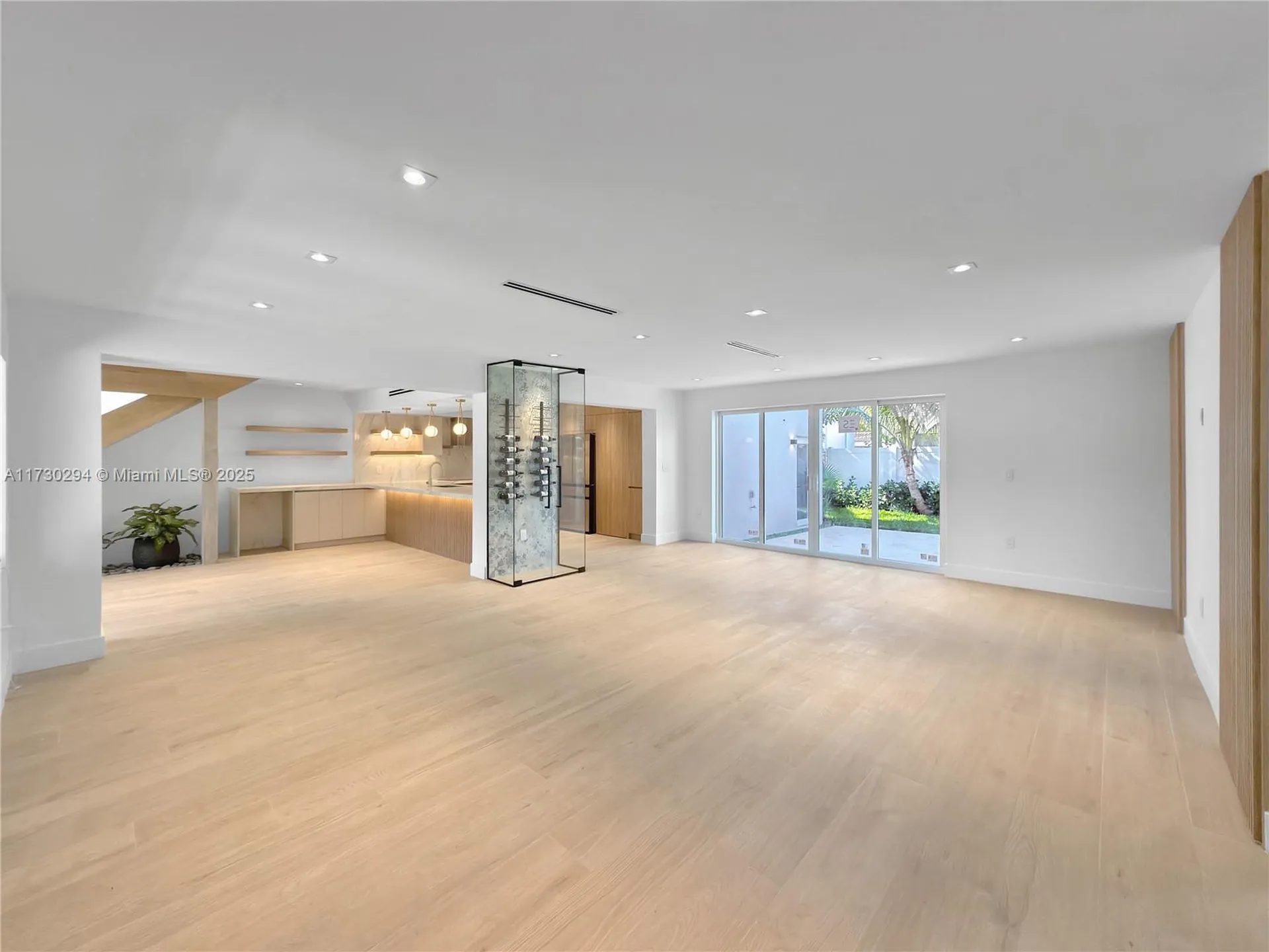 729 NE 17th Terrace Fort Lauderdale FL 33304