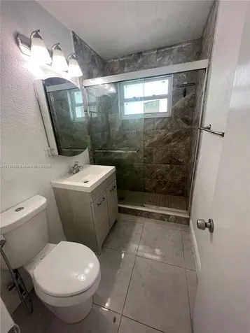 1331 N 69th Way Hollywood FL 33024