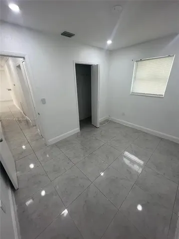 1331 N 69th Way Hollywood FL 33024