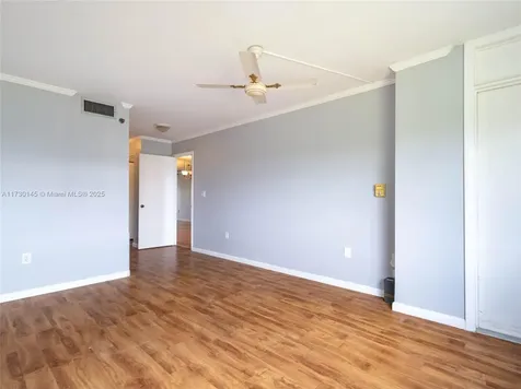 1000 Saint Charles Place Pembroke Pines FL 33026