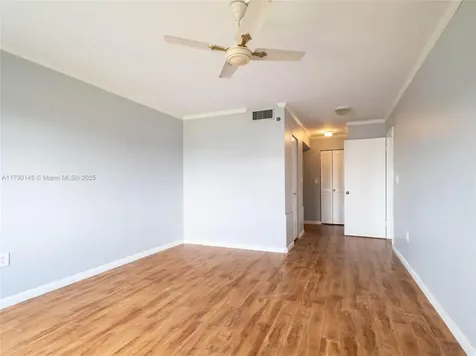 1000 Saint Charles Place Pembroke Pines FL 33026