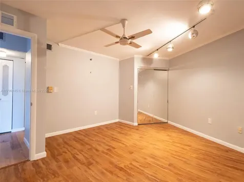 1000 Saint Charles Place Pembroke Pines FL 33026