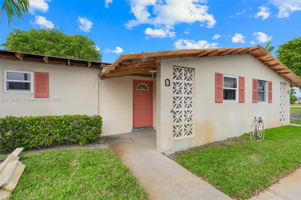 2930 E Ashley Drive West Palm Beach FL 33415