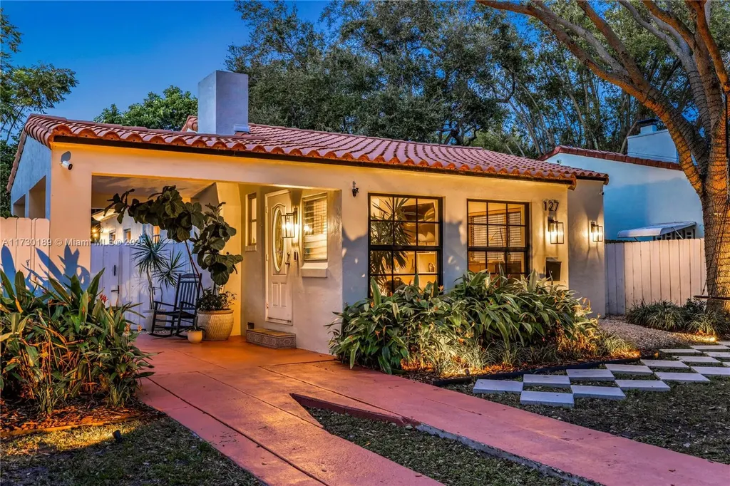 127 NE 88th Street El Portal FL 33138