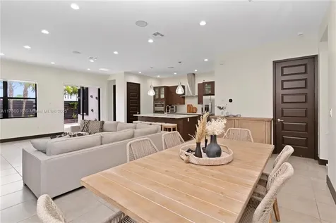 15909 SW 136th Way Miami FL 33196