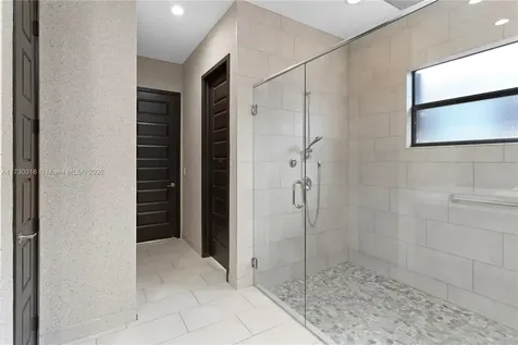 15909 SW 136th Way Miami FL 33196
