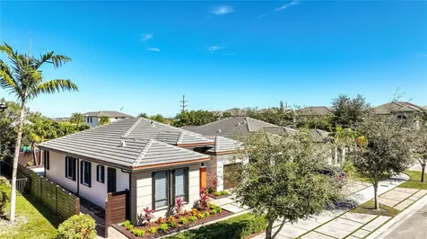 15909 SW 136th Way Miami FL 33196