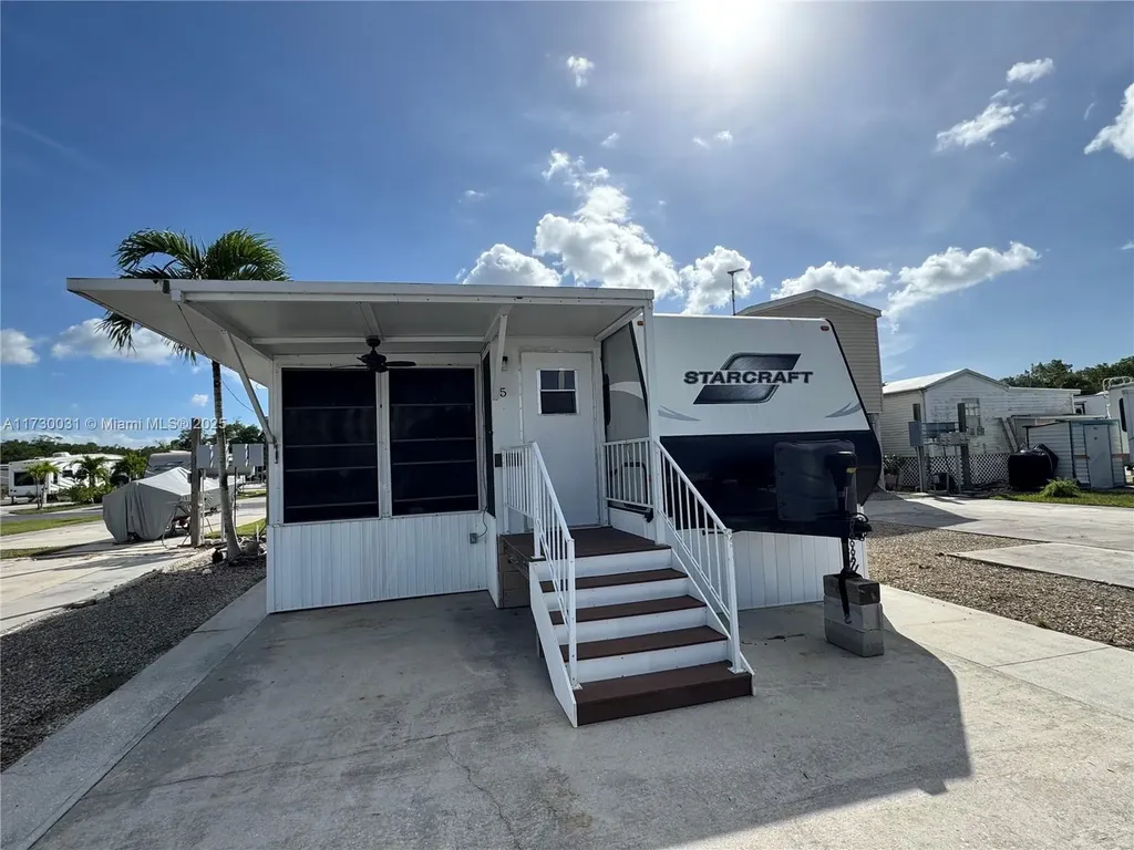 675 Copeland Avenue S # 5 Everglades City FL 34139
