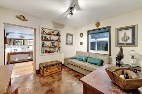 1401 NE 33rd Street Oakland Park FL 33334